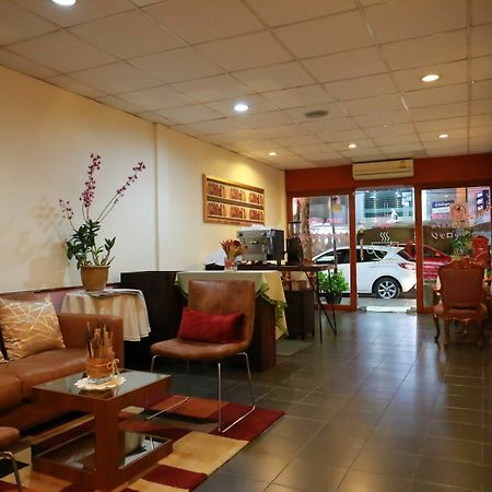 Travel Lodge Surawong (Adults Only) Bangkok Luaran gambar