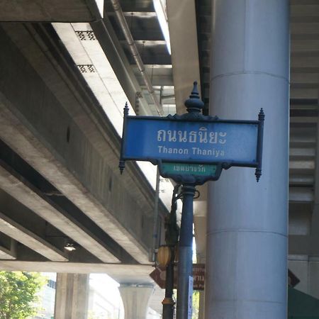 Travel Lodge Surawong (Adults Only) Bangkok Luaran gambar