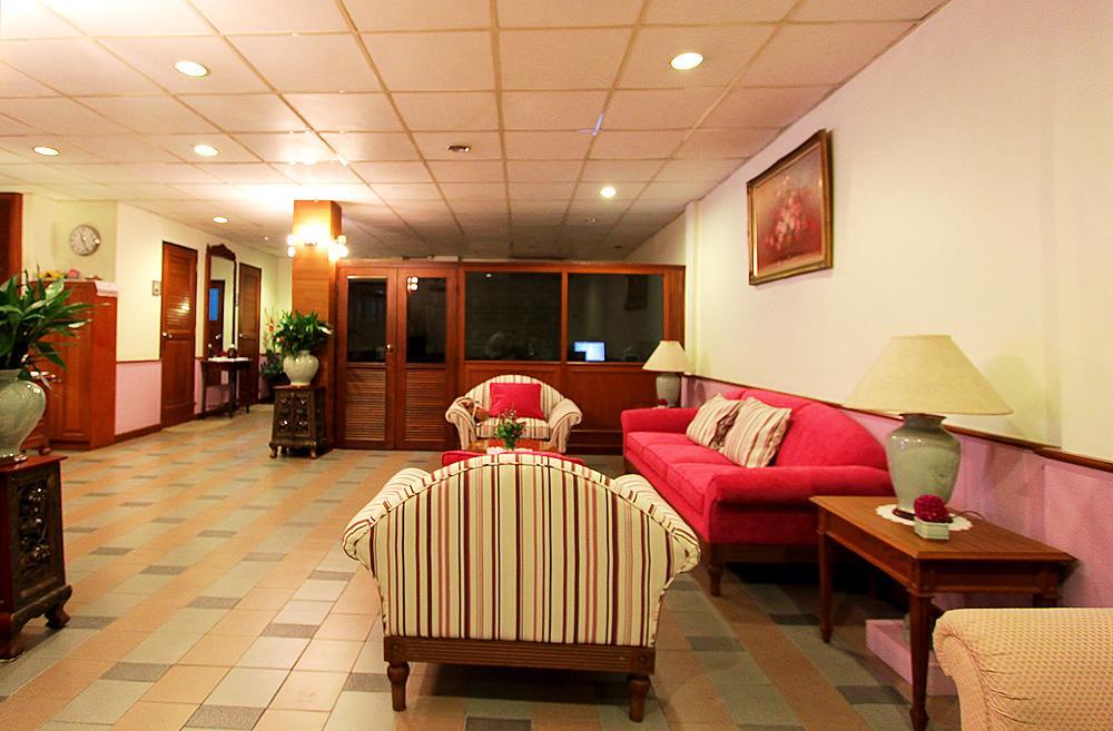 Travel Lodge Surawong (Adults Only) Bangkok Luaran gambar