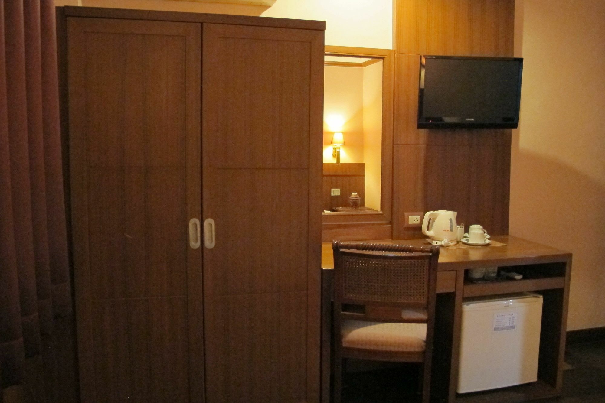 Travel Lodge Surawong (Adults Only) Bangkok Luaran gambar
