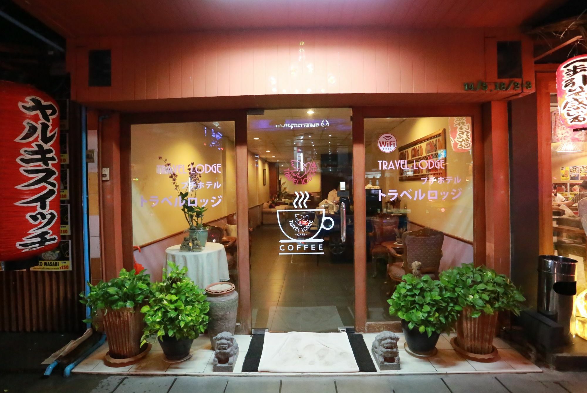 Travel Lodge Surawong (Adults Only) Bangkok Luaran gambar