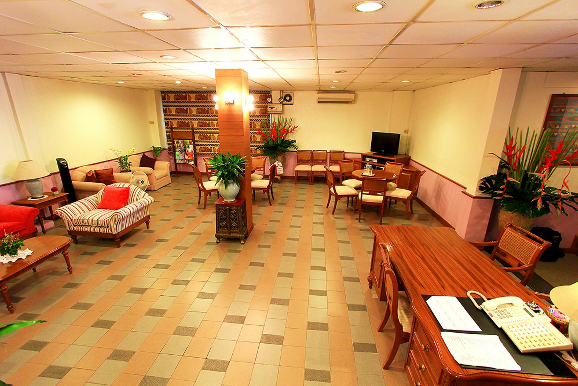 Travel Lodge Surawong (Adults Only) Bangkok Luaran gambar